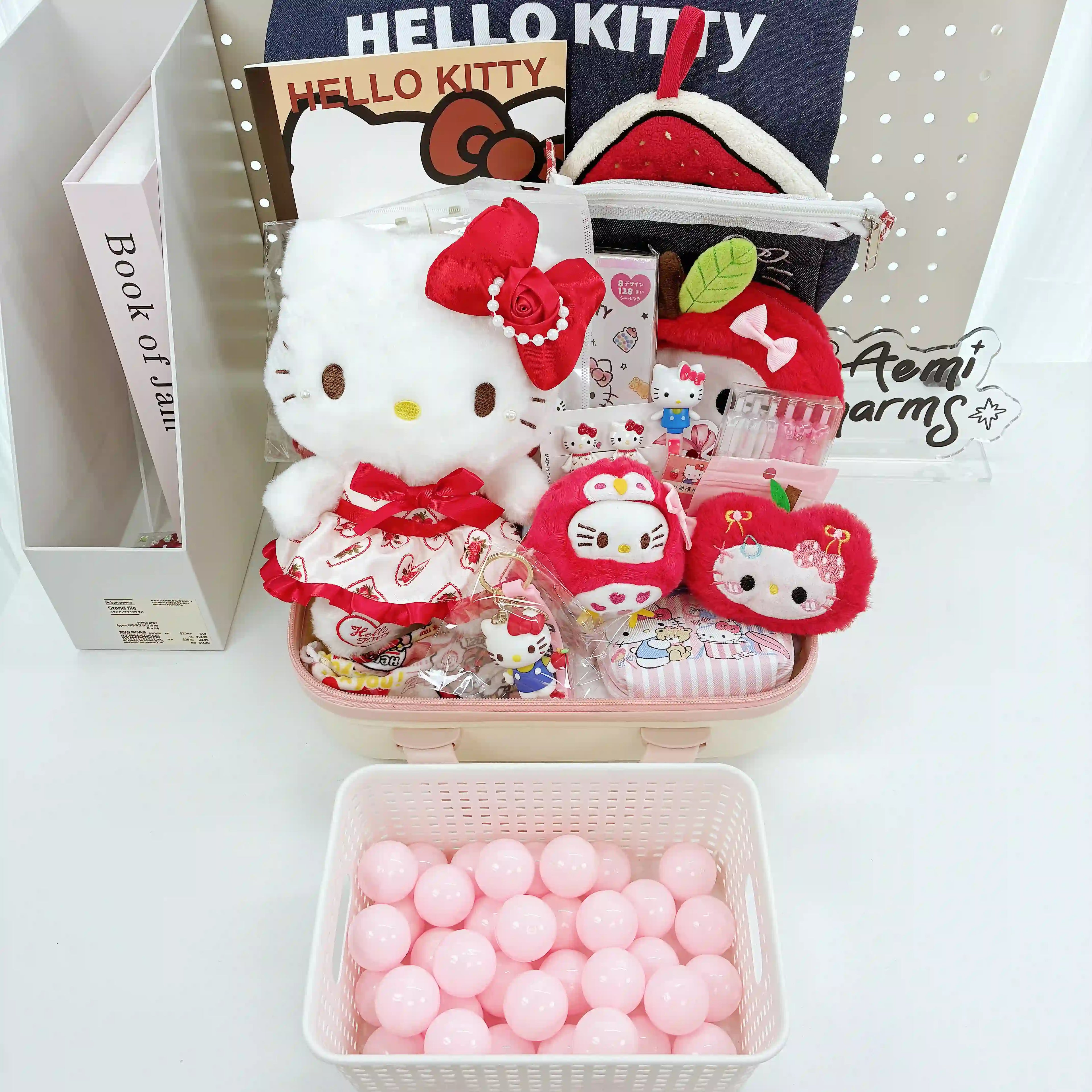 SA 14-Inch Suitcase Mystery Gift Box